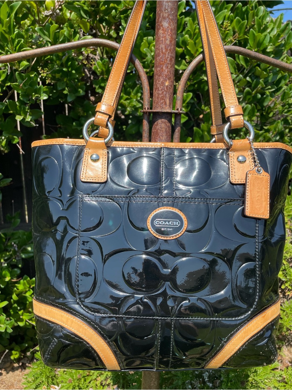 Coach F22322 Black Embossed Patent Signature Tote Bag Leather Trim Hangtag